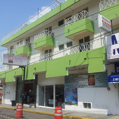Hotel Sarabia Uruapan  Extérieur photo