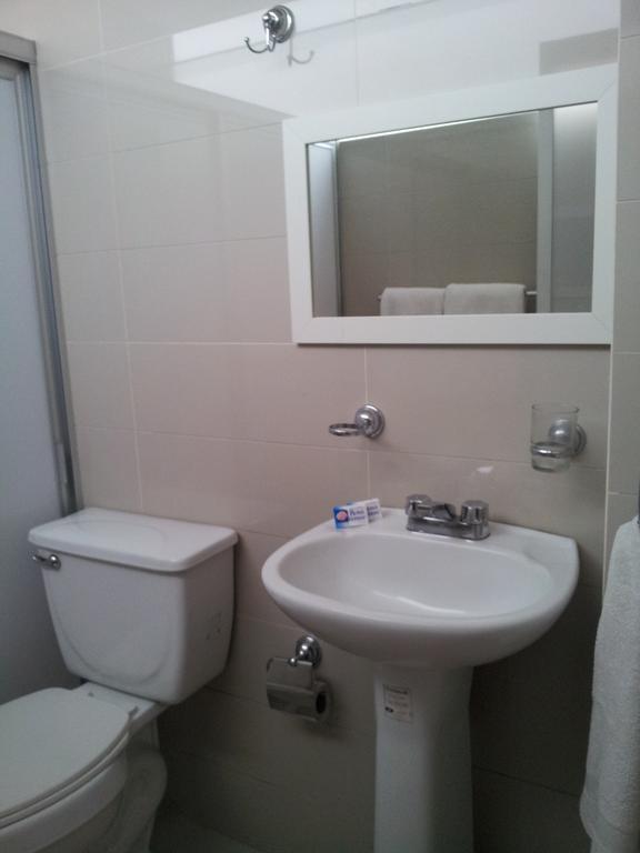 Hotel Sarabia Uruapan  Chambre photo